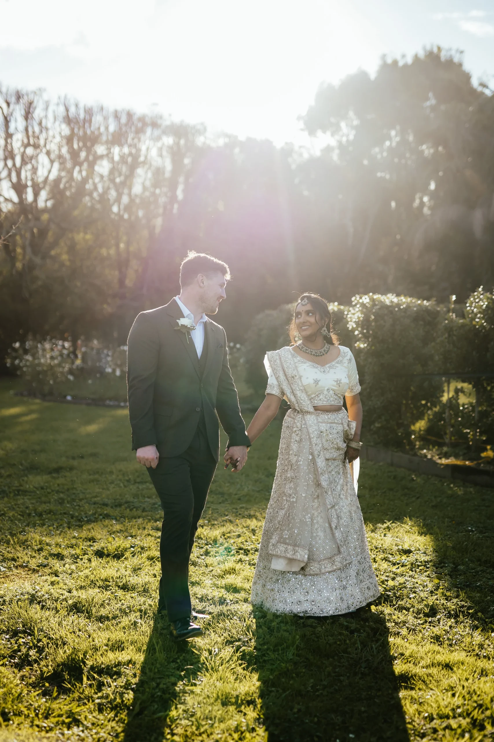 Wedding Portraits That Feel Natural, Romantic, and Timeless
