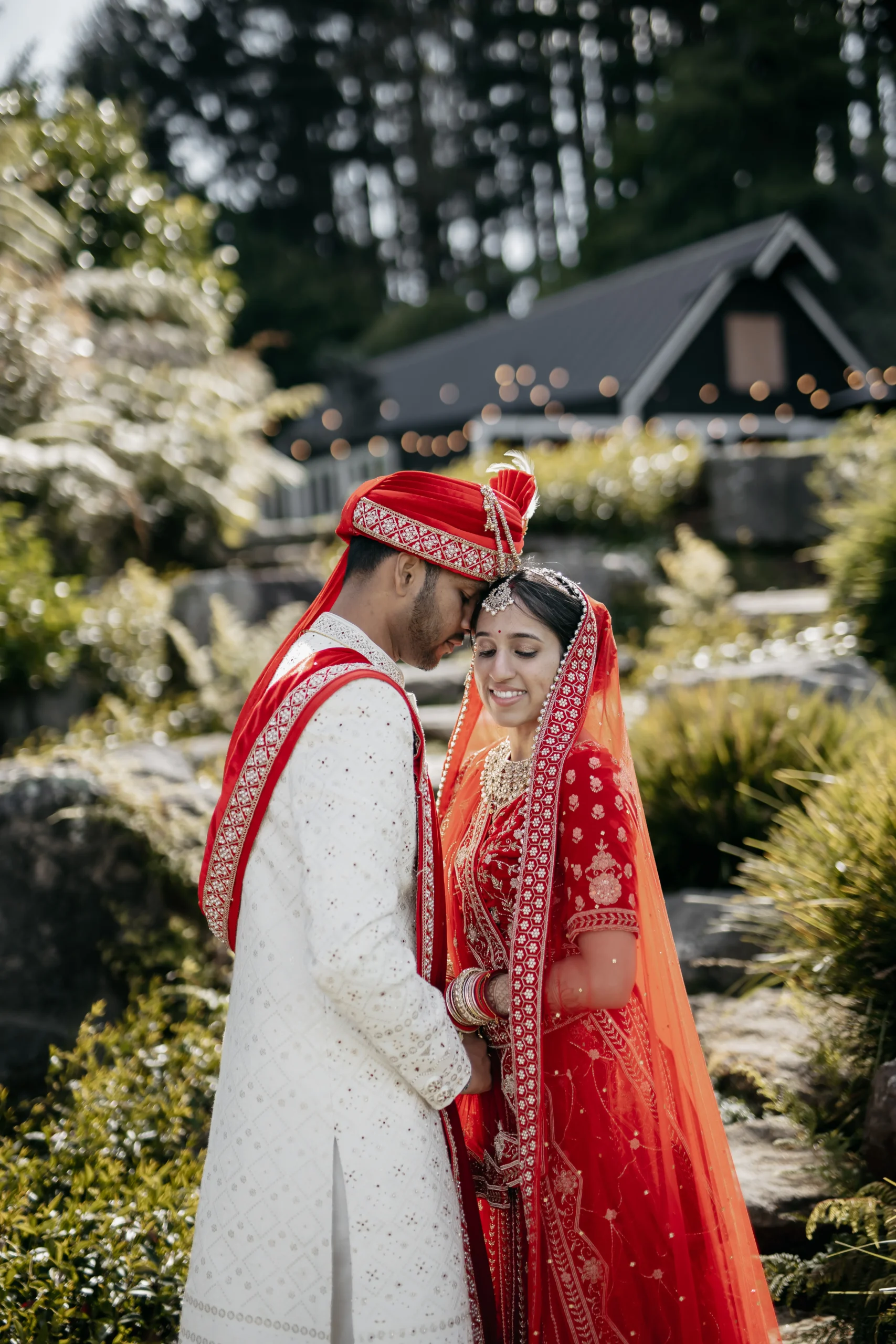 Professional Elopement Photographer in Auckland